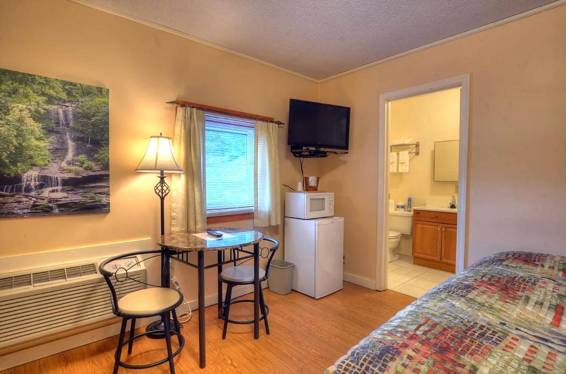 Riverbend Lodging Bryson City Eksteriør billede