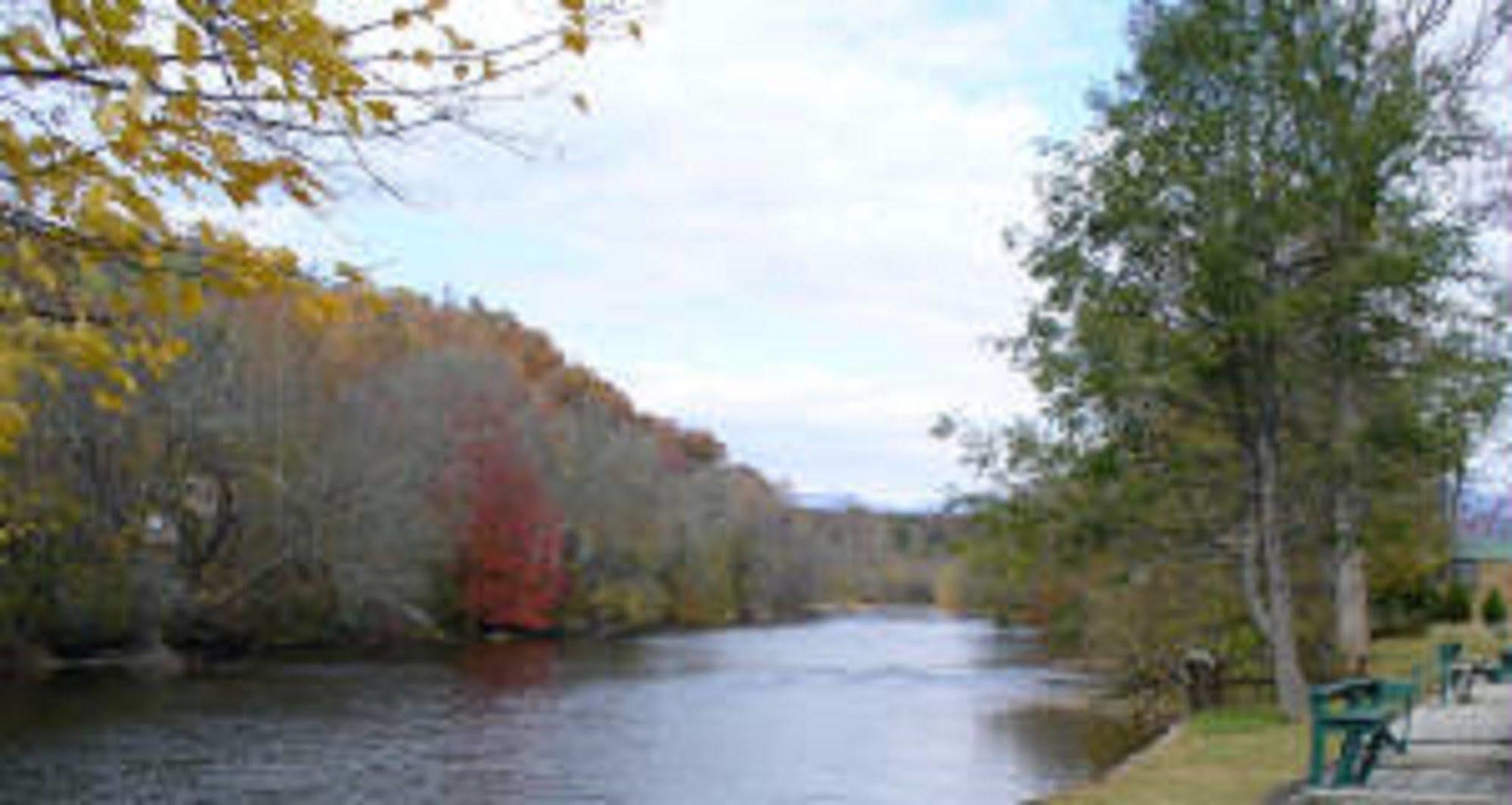 Riverbend Lodging Bryson City Eksteriør billede